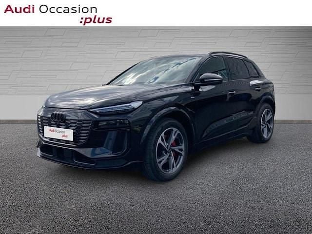 Noir mythic métallisé Utilisé 2025 Audi Q6 e-tron S-Line SUV | 82 900 € (Prix juste) - Image 1/4