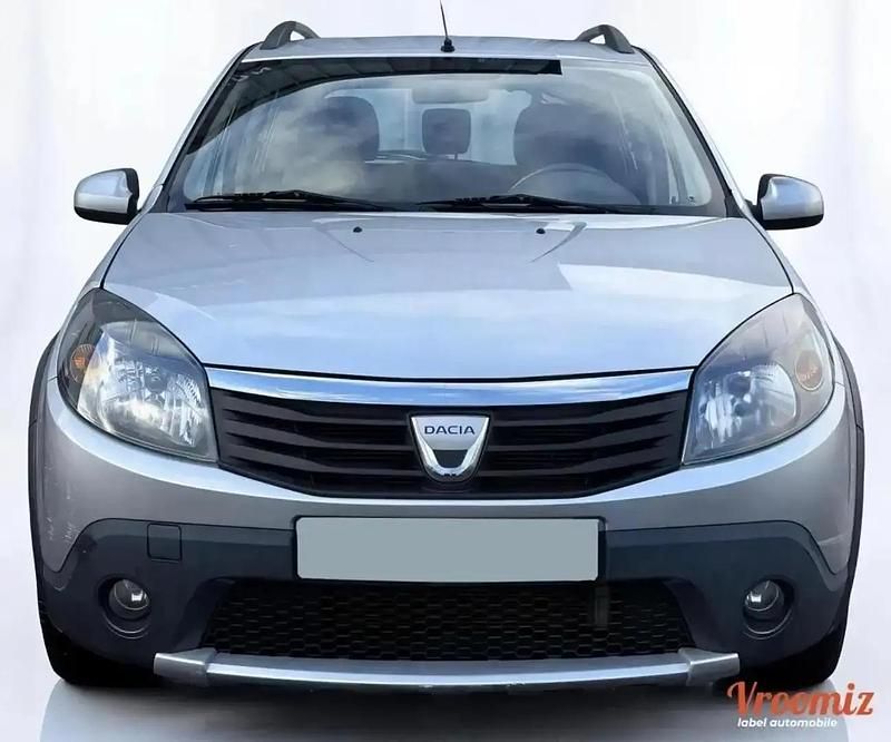 Occasion Dacia Sandero Stepway 91 ch (66 kW) 2010 Gris Berline