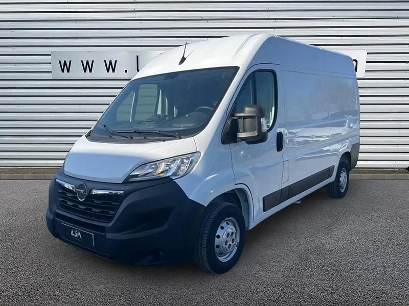 Blanc Utilisé 2022 Opel Movano Van | 22 980 € (Super prix) - Image 1/4