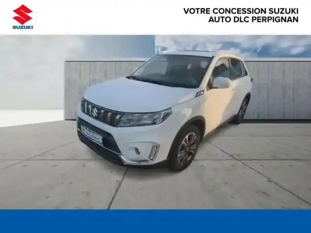 Blanc Occasion 2022 Suzuki Vitara Style SUV | 19 900 € (Prix assez cher) - Image 1/4