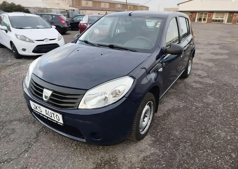 Bleu Occasion 2011 Dacia Sandero Berline | 3 799 € (Bon prix) - Image 1/4