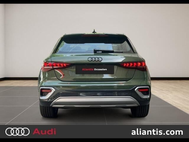 Occasion Audi A3 e-tron Design 204 ch (150 kW) 2025 Vert district métallisé Citadine