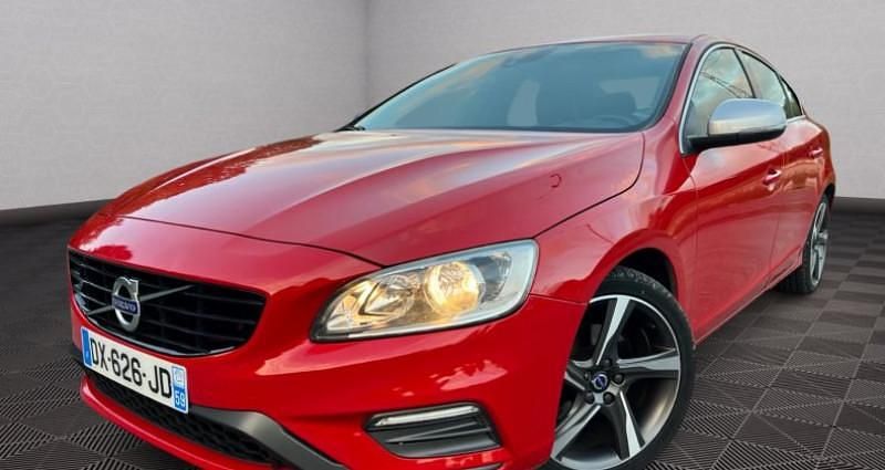 Rouge Utilisé 2015 Volvo S60 R-Design Berline | 11 999 € - Image 1/4
