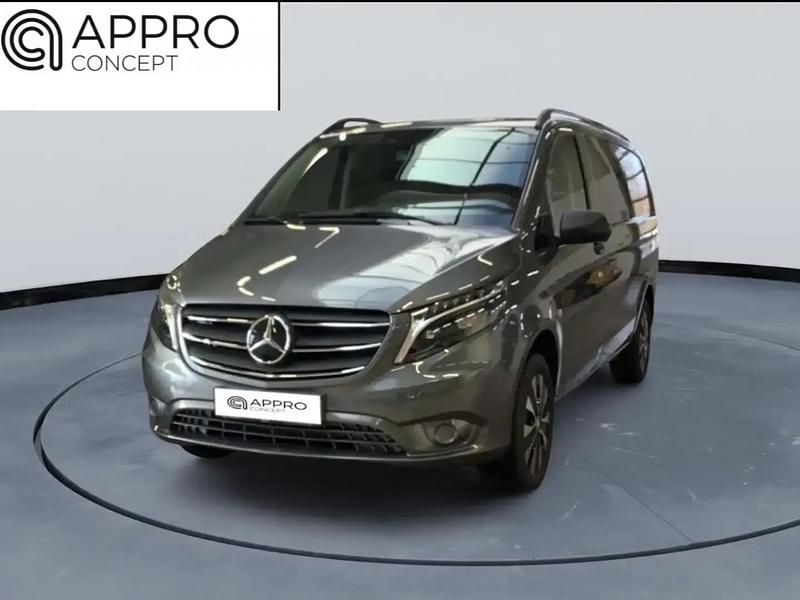 Gris Utilisé 2024 Mercedes Vito Van | 56 900 € - Image 1/4