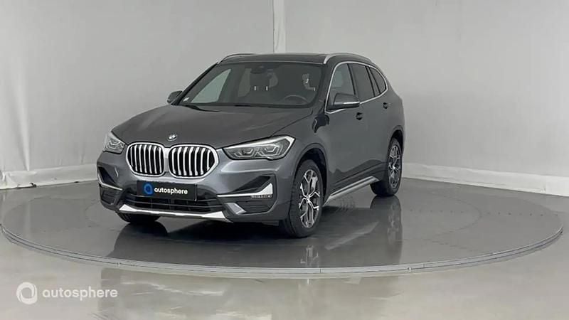 Gris Utilisé 2021 BMW X1 xLine SUV | 25 799 € (Prix juste) - Image 1/4