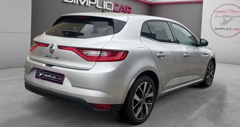 Occasion Renault Mégane IV LIMITED 140 ch (102 kW) 2019 Gris Berline