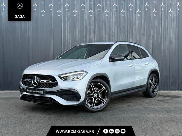 Gris Utilisé 2023 Mercedes GLA200 AMG line SUV | 40 900 € (Prix juste) - Image 1/4