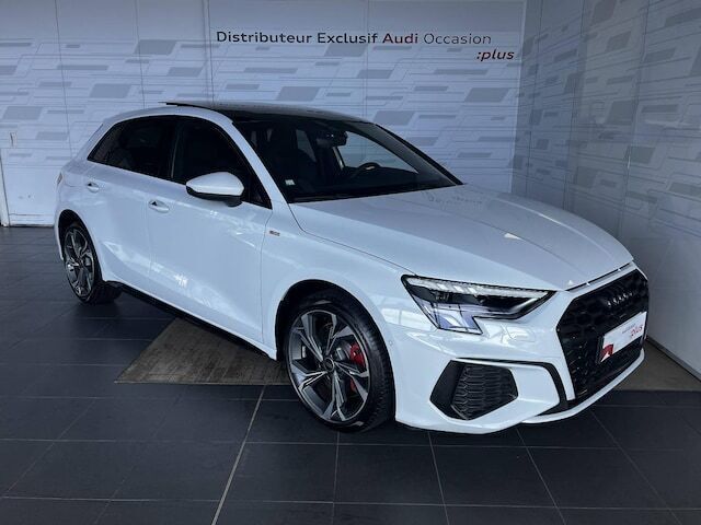 Blanc glacier métallisé Utilisé 2024 Audi A3 Sportback e-tron Competition Berline | 42 490 € (Prix cher) - Image 1/4
