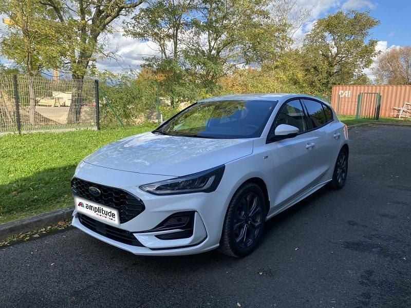 Utilisé 2025 Ford Focus ST-Line X Berline | 25 999 € (Prix juste) - Image 1/4