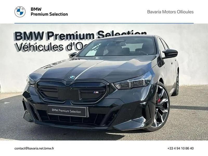 Noir Utilisé 2025 BMW i5 Berline | 95 790 € (Prix juste) - Image 1/4