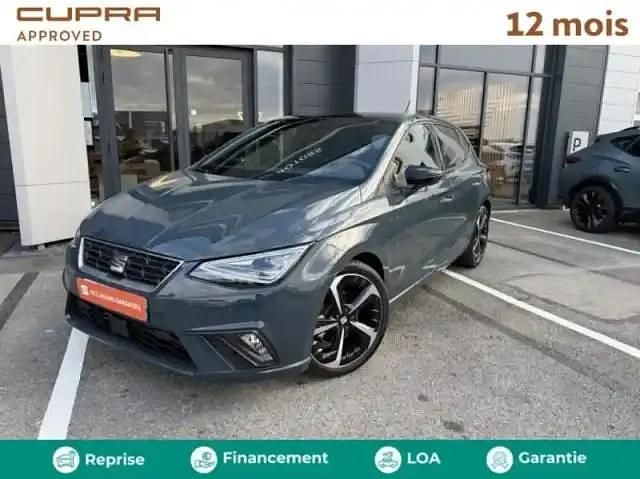 Bleu Occasion 2025 Seat Ibiza FR Berline | 24 480 € (Prix cher) - Image 1/4
