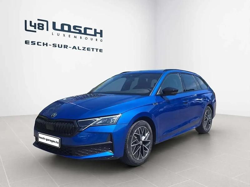 Bleu Utilisé 2024 Skoda Octavia SportLine Break | 34 255 € (Prix juste) - Image 1/4
