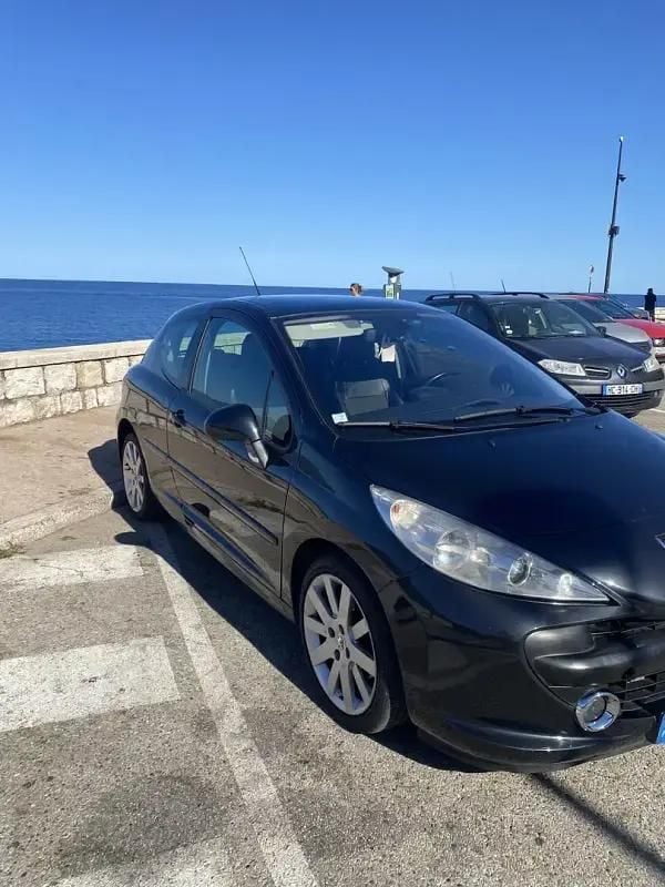Utilisé 2006 Peugeot 207 Sport Berline | 4 300 € (Prix assez cher) - Image 1/4