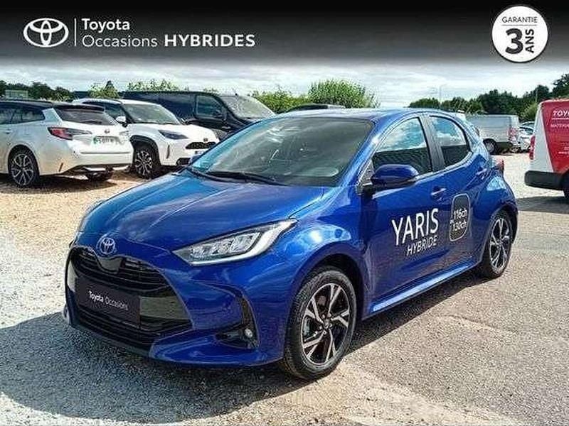 Utilisé 2025 Toyota Yaris Hybrid Design Berline | 24 280 € (Prix assez cher) - Image 1/1