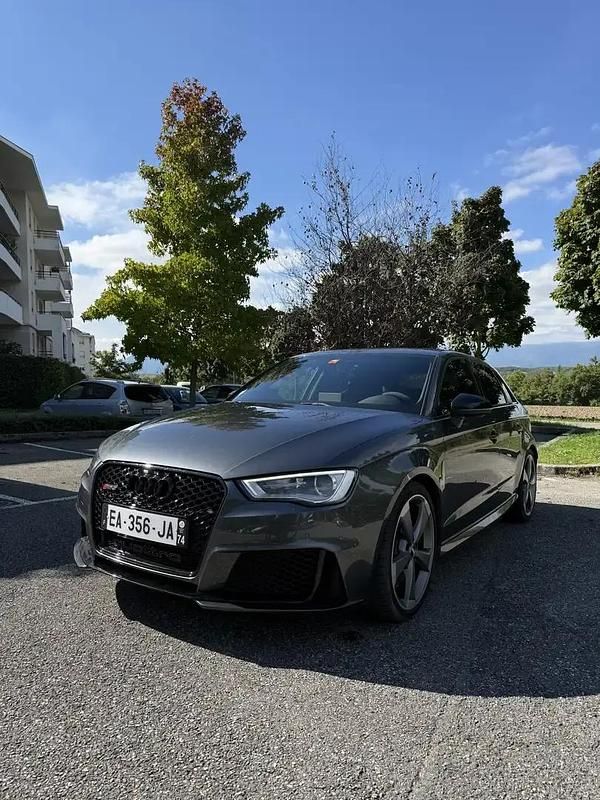 Utilisé 2016 Audi RS3 Sportback Sport Citadine | 35 990 € (Bon prix) - Image 1/4