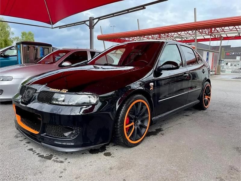 Noir Utilisé 2006 Cupra Leon Berline | 8 300 € - Image 1/4