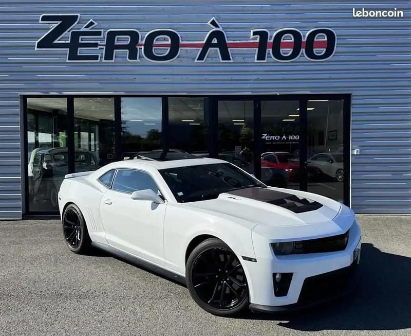 Blanc Utilisé 2013 Chevrolet Camaro ZL1 Coupé | 49 900 € - Image 1/4
