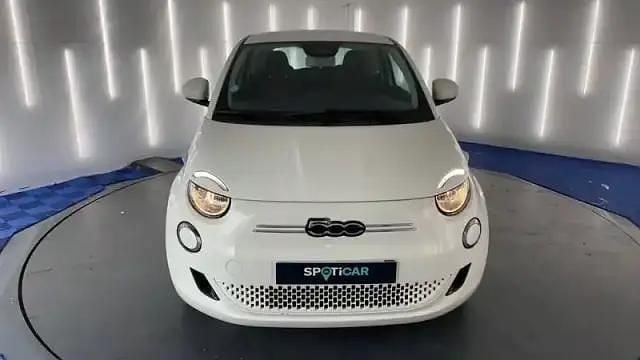 Ice white Utilisé 2023 Fiat 500e Citadine | 13 490 € (Bon prix) - Image 1/3