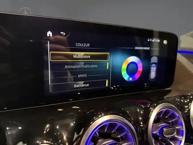 Occasion Mercedes GLA220 AMG line 2022 Blanc digital métallisé SUV