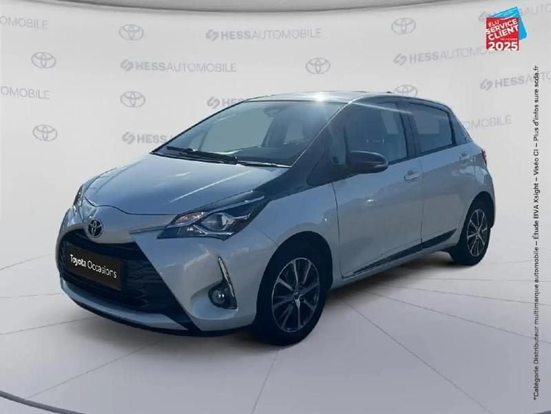 Utilisé 2019 Toyota Yaris Design Berline | 11 499 € (Prix juste) - Image 1/4