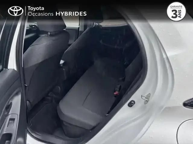 Occasion Toyota Yaris Hybrid Design 116 ch (85 kW) 2022 Blanc Berline