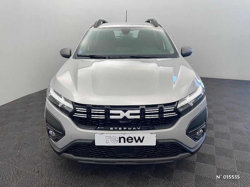 Occasion Dacia Sandero Expression 92 ch (67 kW) 2023 Gris Citadine