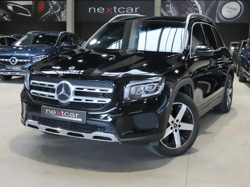 Noir Occasion 2021 Mercedes GLB200 Luxury SUV | 29 390 € (Bon prix) - Image 1/4