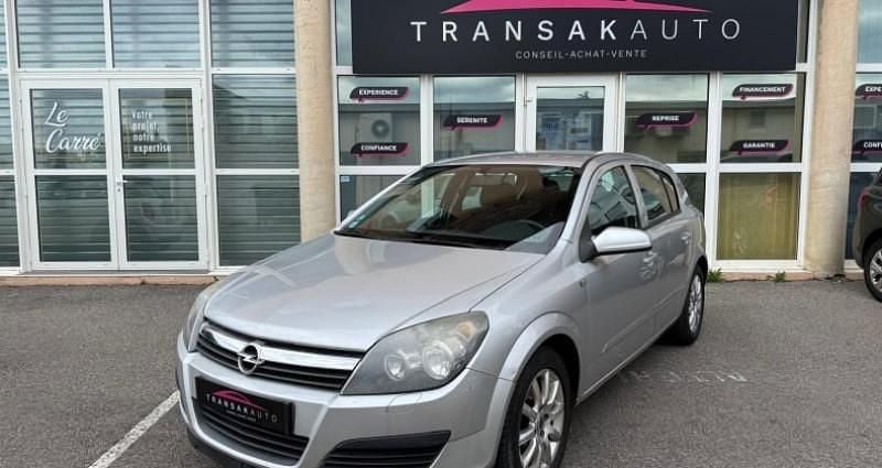 Utilisé 2006 Opel Astra Cosmo Berline | 3 790 € - Image 1/4