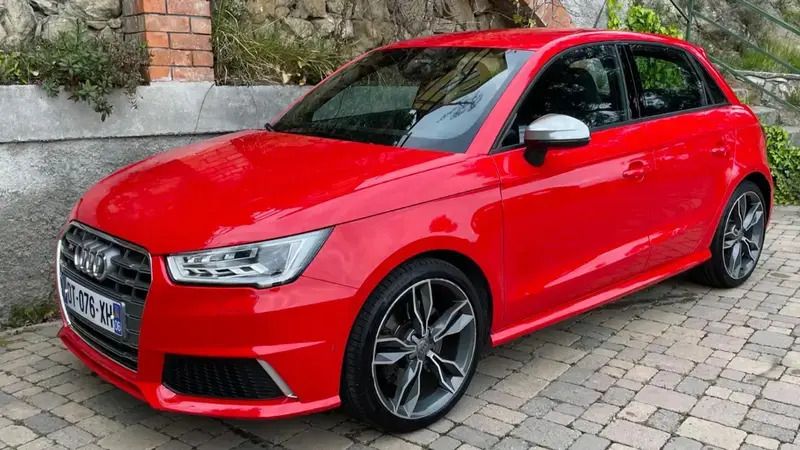 Rouge Utilisé 2015 Audi S1 Sportback Sport Citadine | 22 990 € - Image 1/4