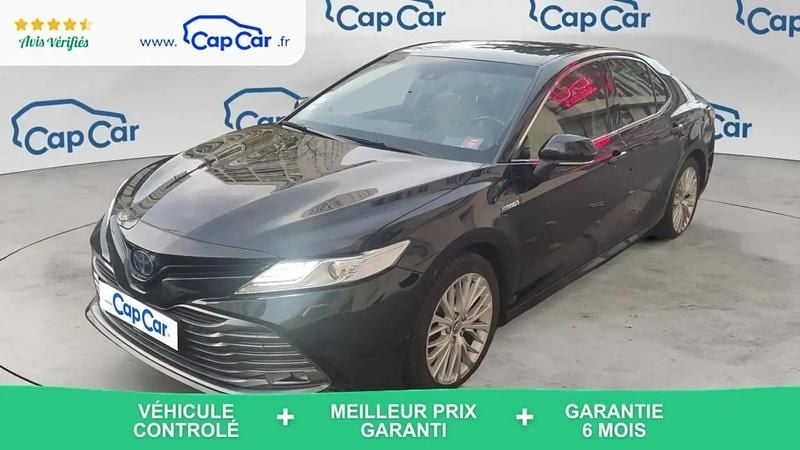 Noir Utilisé 2019 Toyota Camry Lounge Berline | 17 990 € - Image 1/4