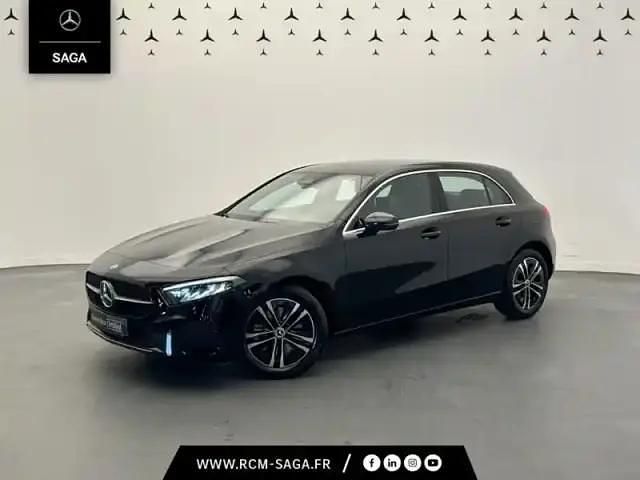 Noir Occasion 2024 Mercedes A250 Progressive Berline | 28 500 € (Super prix) - Image 1/4