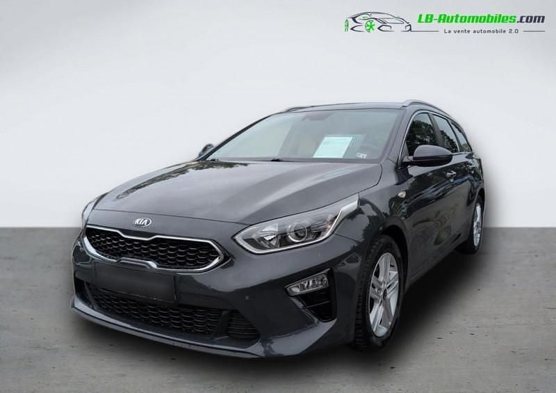 Utilisé 2021 Kia Ceed Berline | 22 700 € (Prix juste) - Image 1/4