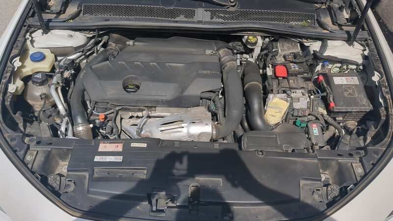 Image 3/3