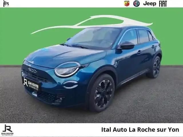 Bleu Occasion 2024 Fiat 600E La Prima SUV | 26 990 € (Prix assez cher) - Image 1/4