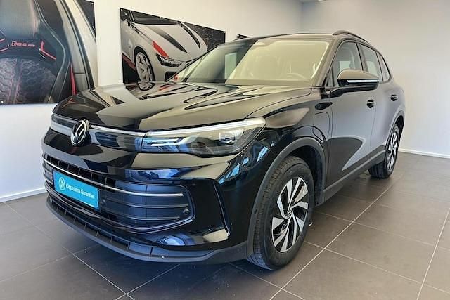 Utilisé 2025 VW Tiguan SUV | 42 651 € (Prix cher) - Image 1/4