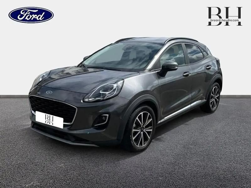 Gris Utilisé 2021 Ford Puma Titanium SUV | 17 980 € (Prix juste) - Image 1/4