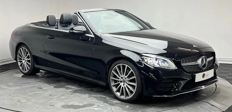 Occasion Mercedes C220 AMG line 194 ch (142 kW) 2021 Noir Cabriolet