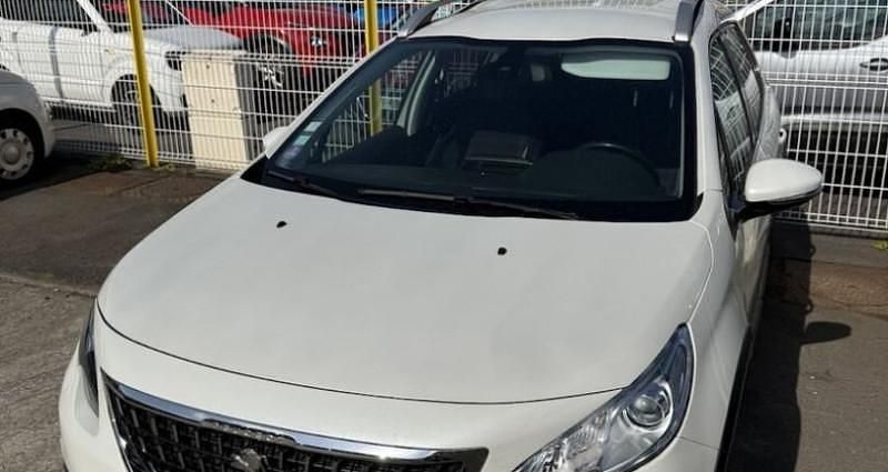 Utilisé 2018 Peugeot 2008 Allure SUV | 10 990 € (Bon prix) - Image 1/4