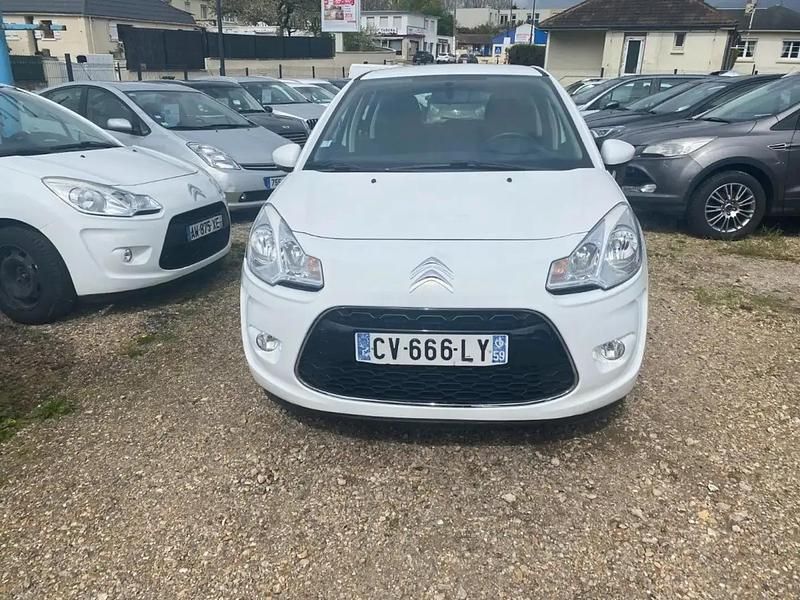 Blanc Utilisé 2013 Citroën C3 Citadine | 5 990 € (Prix juste) - Image 1/4