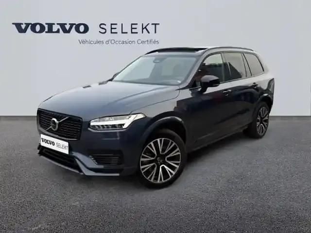 Bleu denim mã©tallisã© Utilisé 2024 Volvo XC90 Ultra SUV | 67 999 € (Prix assez cher) - Image 1/4