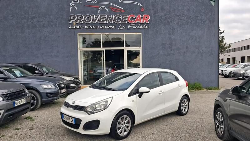 Occasion Kia Rio Motion 86 ch (63 kW) 2013 Blanc Berline