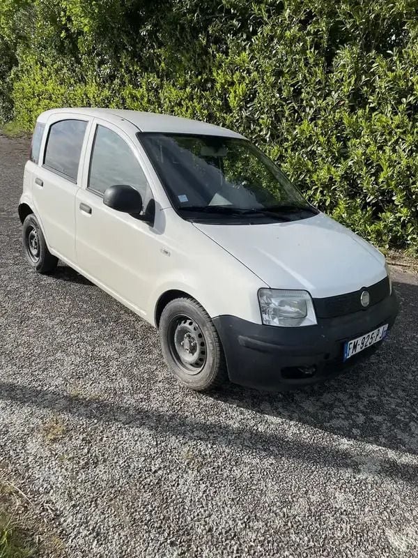 Utilisé 2011 Fiat Panda Citadine | 2 000 € (Super prix) - Image 1/4