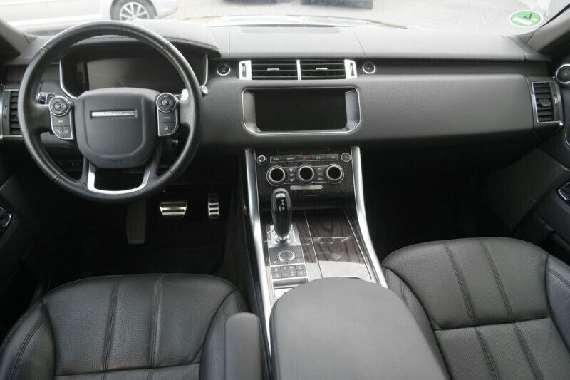 Image 3/4