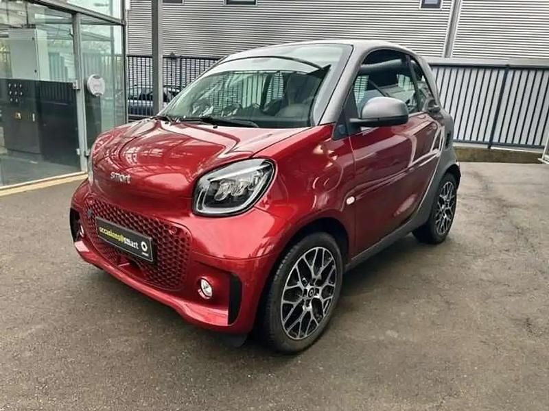 Rouge Occasion 2021 Smart ForTwo Electric Drive Coupé | 14 800 € (Prix juste) - Image 1/4