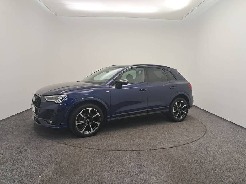 Bleue Utilisé 2021 Audi Q3 S-Line SUV | 35 790 € (Prix assez cher) - Image 1/4