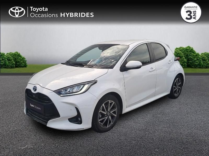 Blanc Utilisé 2022 Toyota Yaris Hybrid Design | 16 690 € (Super prix) - Image 1/4