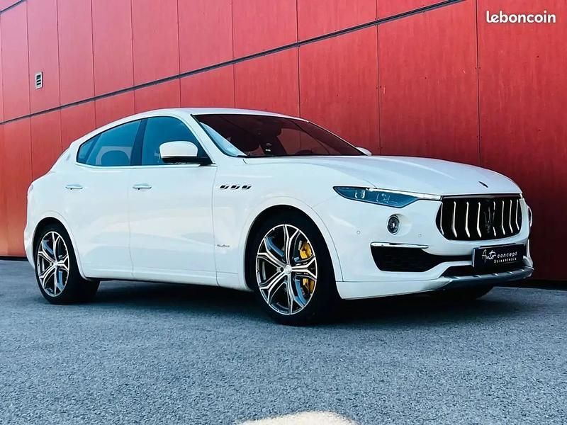 Blanc Occasion 2019 Maserati Levante SUV | 62 900 € - Image 1/4