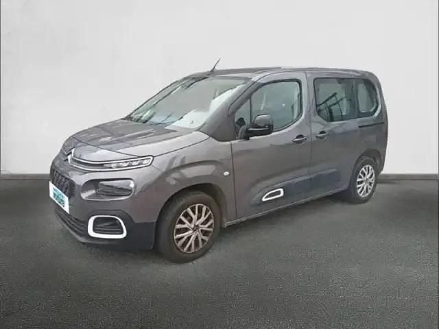 Gris platinium Utilisé 2022 Citroën Berlingo | 20 590 € (Prix cher) - Image 1/4