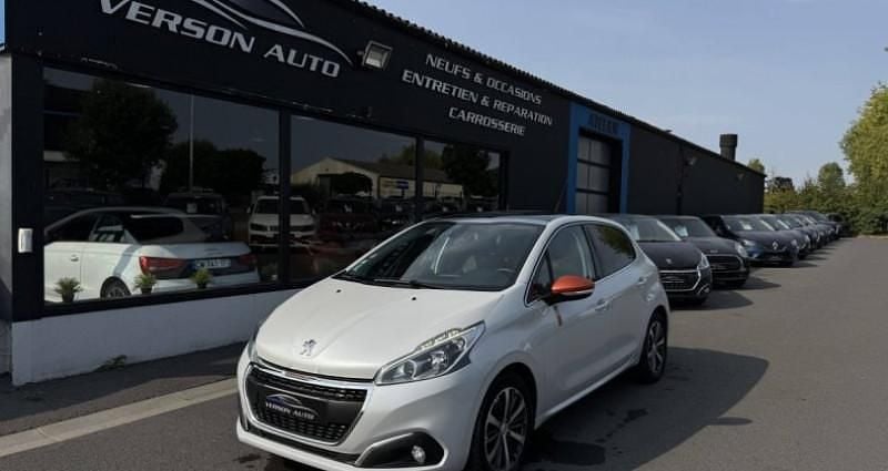 Utilisé 2016 Peugeot 208 Roland Garros Citadine | 9 990 € (Prix juste) - Image 1/4