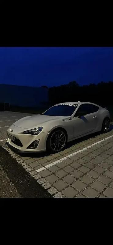 Utilisé 2013 Toyota GT86 GT Coupé | 23 950 € - Image 1/4